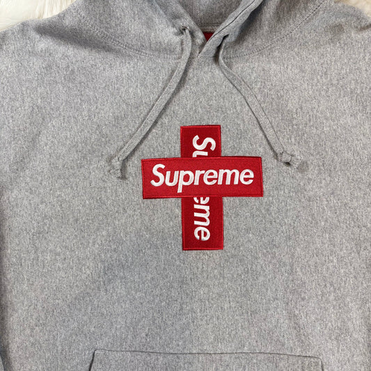 Supreme Hoodie (Hoodie Size Medium)